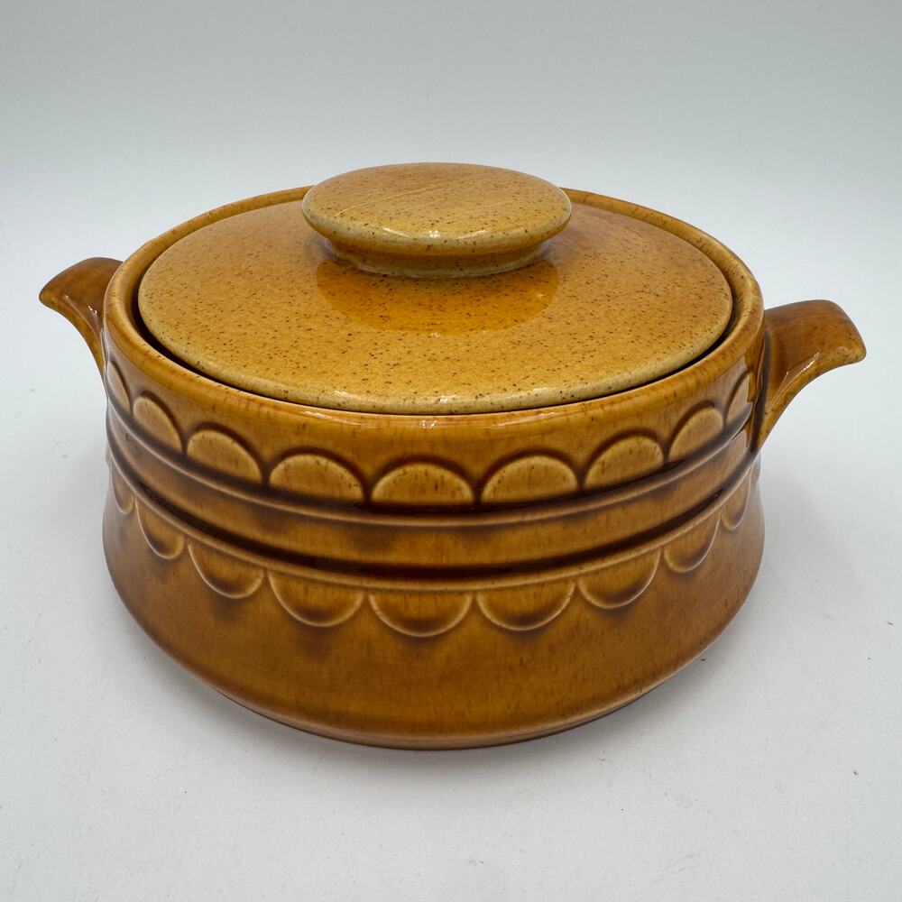 Vintage Covered Vegetable Casserole Bowl Golden Harvest by Homer Laughlin 7"